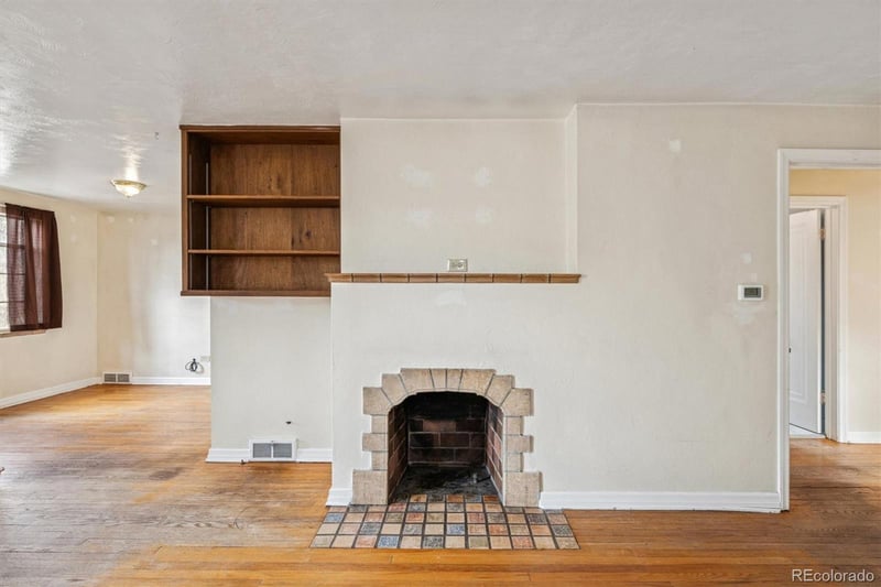 1826 Bellaire St, Denver, CO 80220