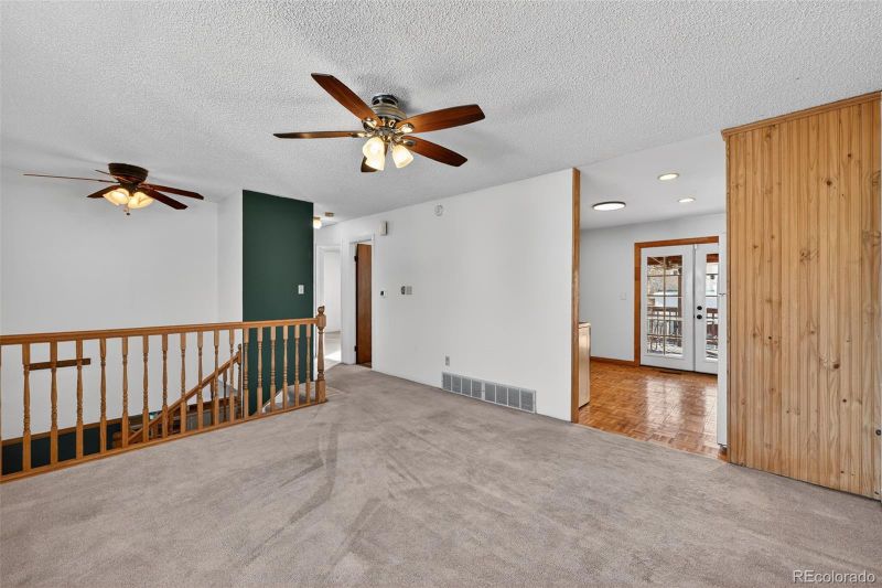 5015 Ivor Dr, Colorado Springs, CO 80916