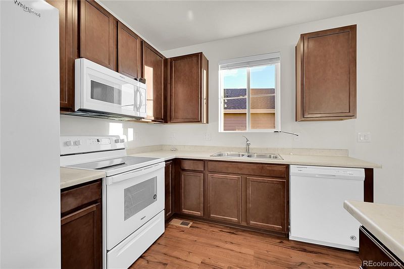 15947 Clayton St, Thornton, CO 80602