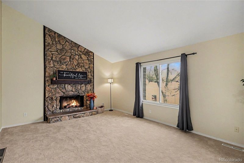 18097 E Nassau Dr, Aurora, CO 80013