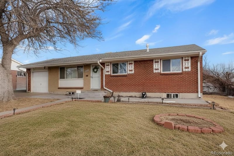 8720 Faraday St, Denver, CO 80229
