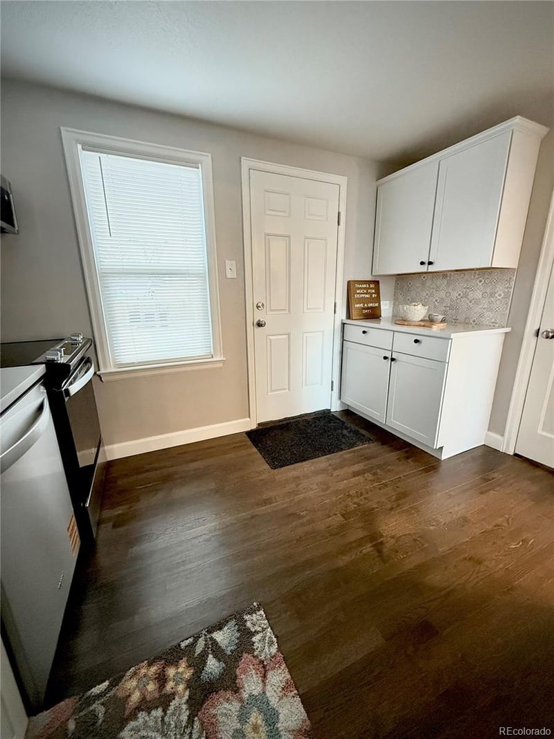 980 S Dale Ct, Denver, CO 80219
