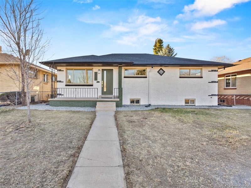 3553 Hudson St, Denver, CO 80207