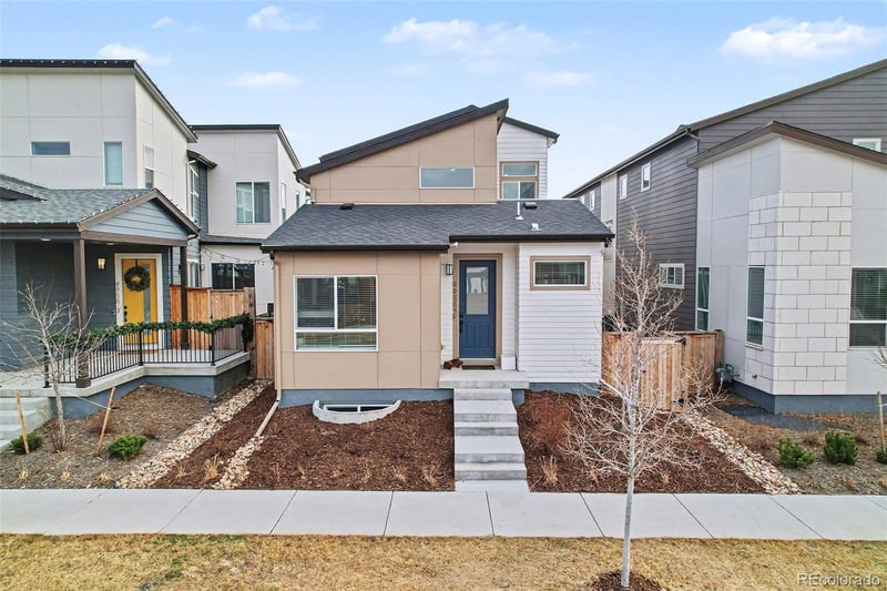9958 E 63rd Pl, Denver, CO 80238
