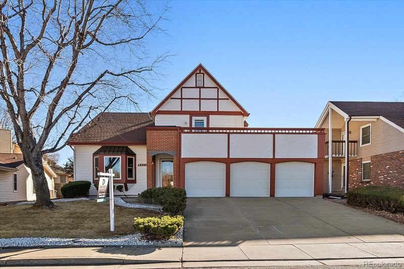 6432 W 81st Ave, Arvada, CO 80003