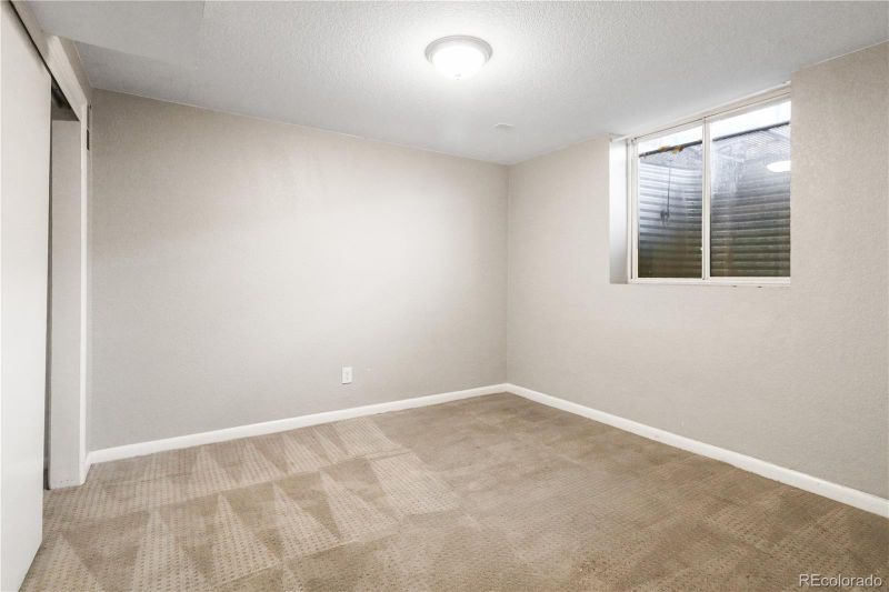 1161-1165 Dayton St, Aurora, CO 80010