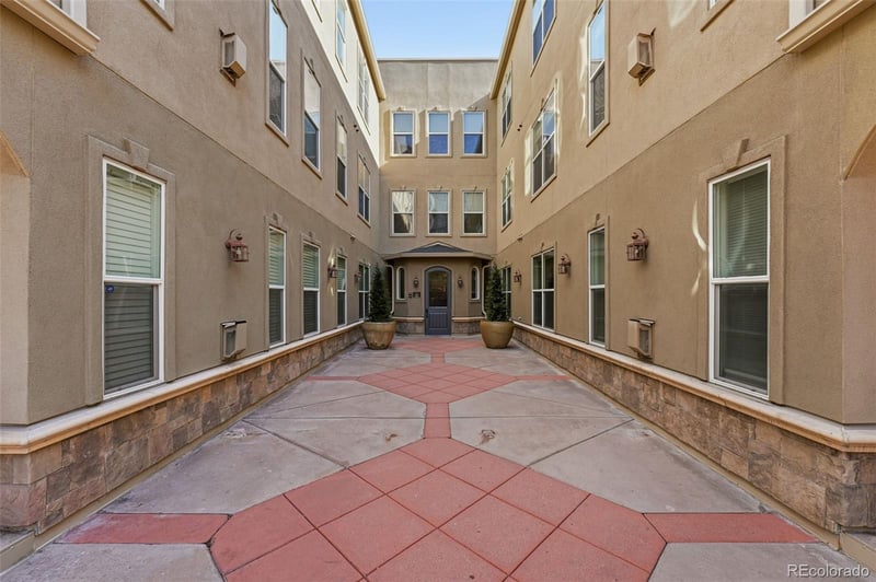 40 Madison St #206, Denver, CO 80206