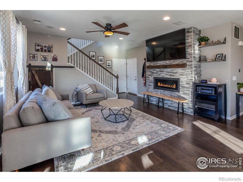 5455 Eagle Creek Dr, Timnath, CO 80547
