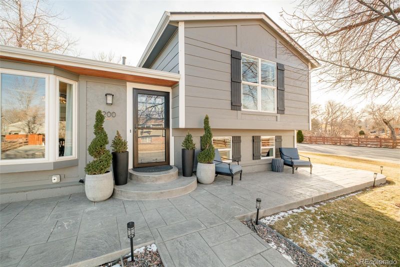200 Acadia Ave, Lafayette, CO 80026