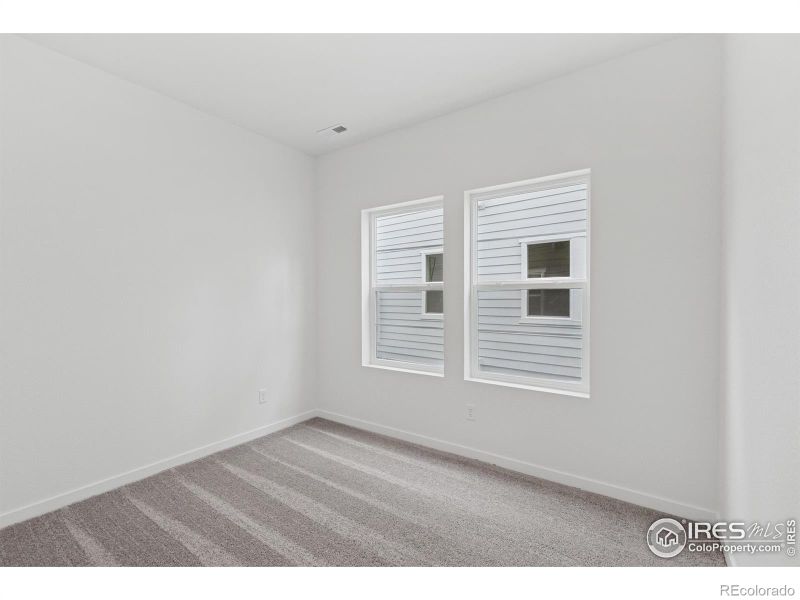 6334 Deerfoot Dr, Loveland, CO 80538