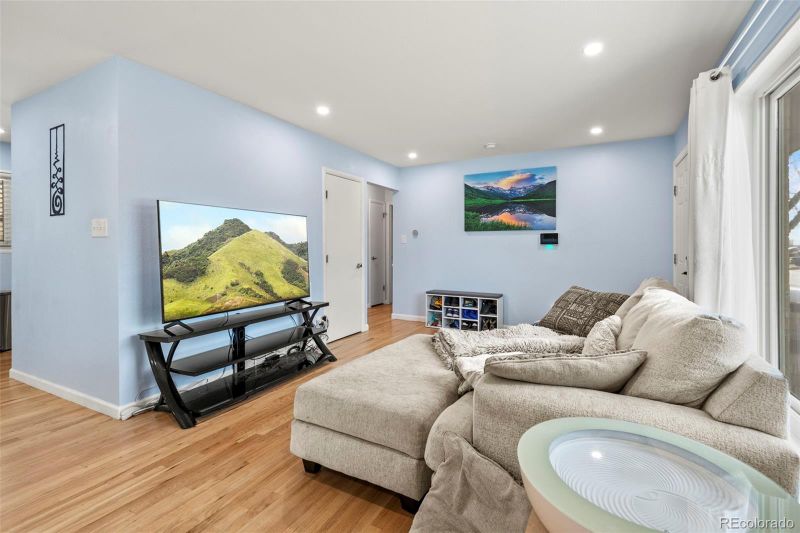 11360 Irma Dr, Northglenn, CO 80233