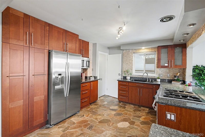 1501 S York St, Denver, CO 80210