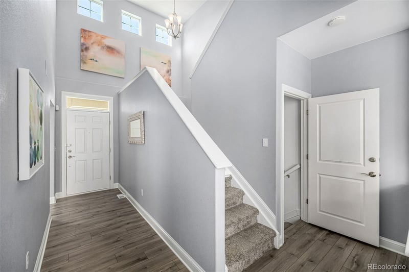 800 S Geneva St, Aurora, CO 80247