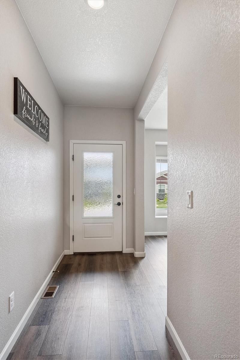 8824 Ventura Ct, Commerce City, CO 80022