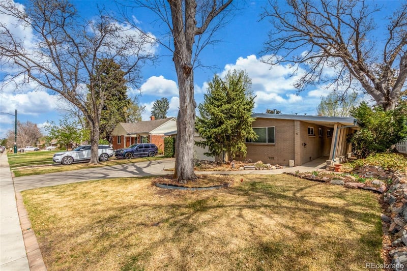 680 S Canosa Ct, Denver, CO 80219