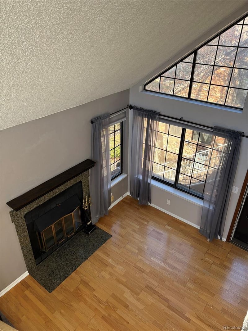 826 S Vance St #E, Lakewood, CO 80226
