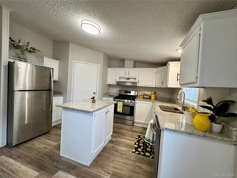 2125 W 90th Ave, Denver, CO 80260