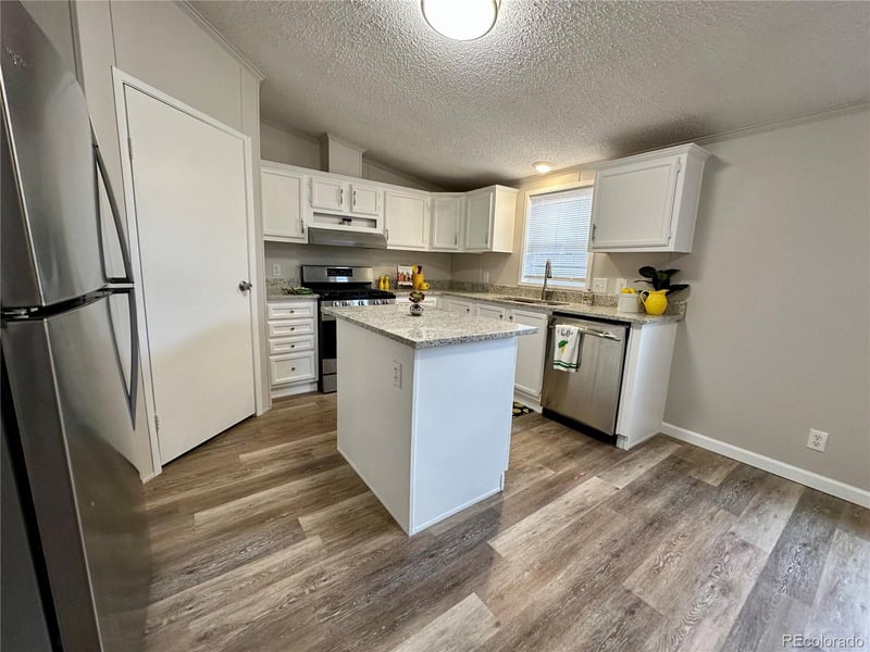2125 W 90th Ave, Denver, CO 80260