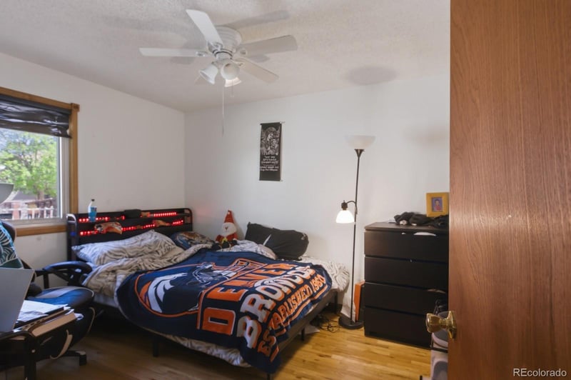 18941 E Chaffee Pl, Denver, CO 80249
