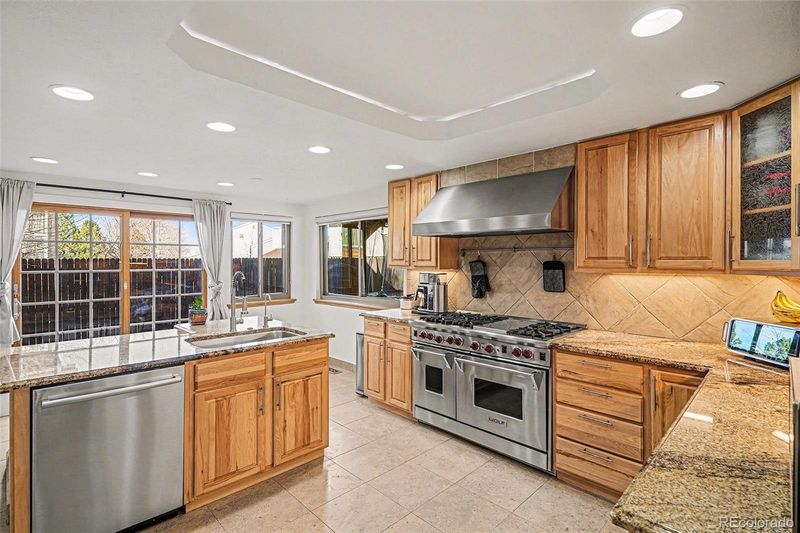 5462 S Ventura Ct, Centennial, CO 80015