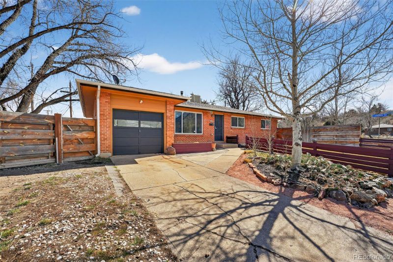 3200 Eastman Ave, Boulder, CO 80305