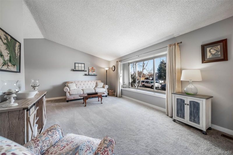 1121 S Joplin St, Aurora, CO 80017