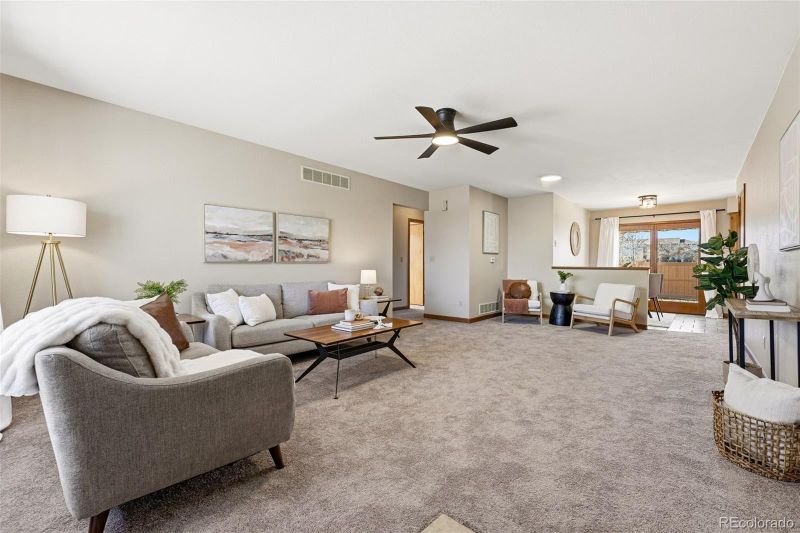 6487 Pierson St, Arvada, CO 80004