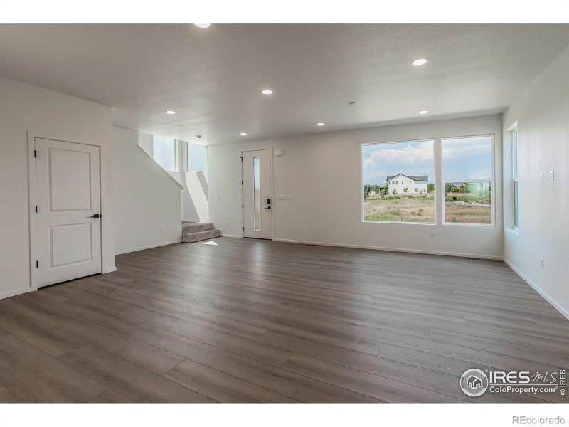 6126 Red Barn Rd, Timnath, CO 80547