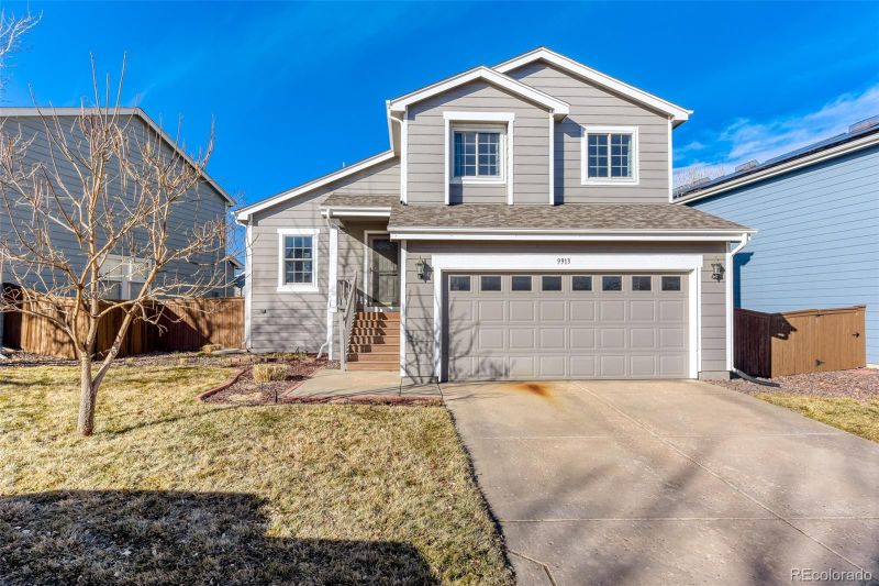 9913 Saybrook St, Highlands Ranch, CO 80126