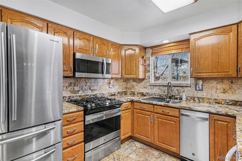 5118 S Pagosa St, Centennial, CO 80015