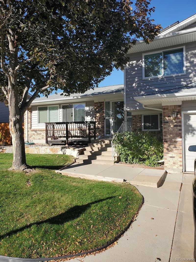 2551 S Richfield St, Aurora, CO 80013