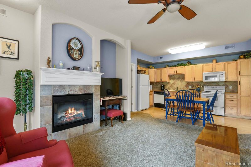 22960 E Roxbury Dr #G, Aurora, CO 80016