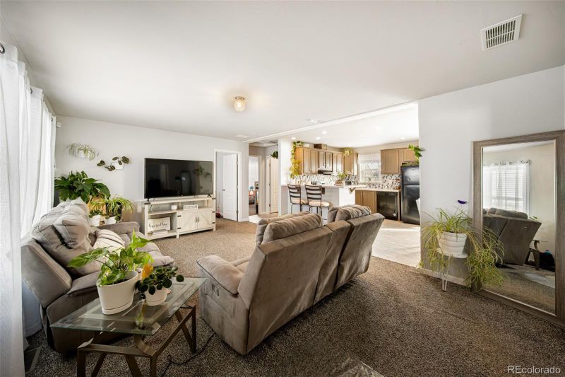 58 Jennifer Cir, Brush, CO 80723