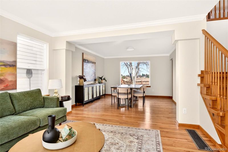 8852 Chestnut Hill Ln, Highlands Ranch, CO 80130