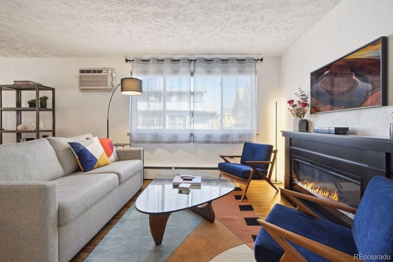 1063 N Clarkson St #12, Denver, CO 80218