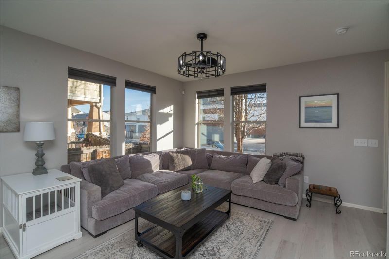 15280 W 69th Cir #A, Arvada, CO 80007