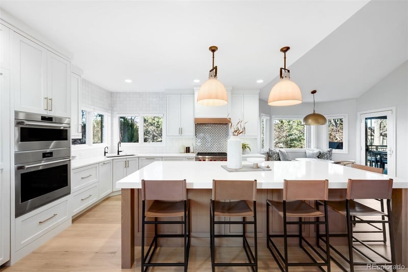 8027 S Fairfax Ct, Centennial, CO 80122
