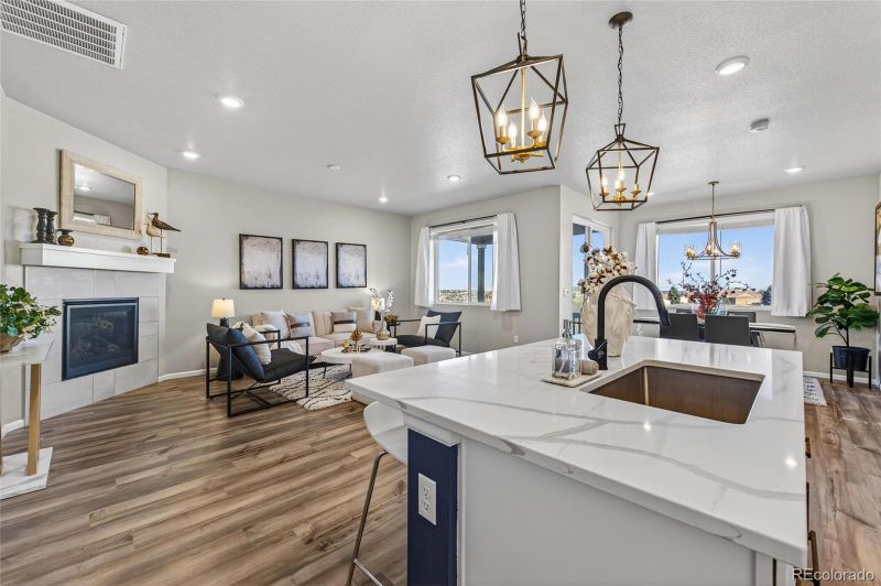 636 Silver Rock Trl, Castle Rock, CO 80104