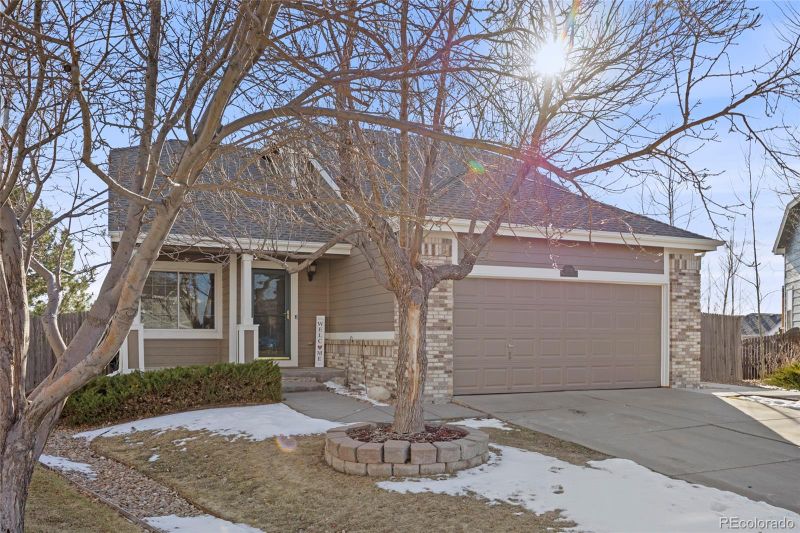 21736 E Kenyon Pl, Aurora, CO 80018