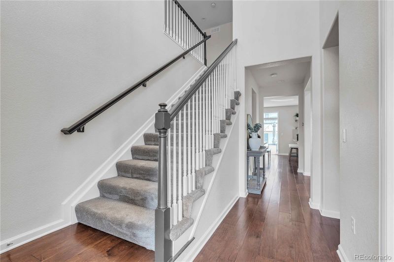10564 Westcliff Pl, Highlands Ranch, CO 80130