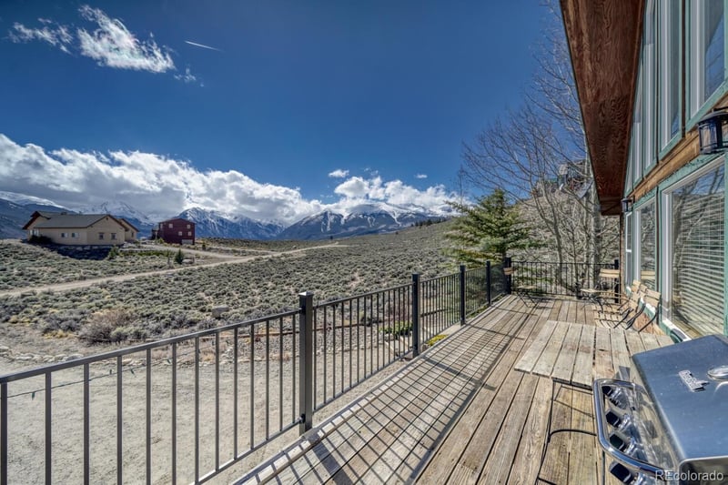 407 Mount Hope Dr, Twin Lakes, CO 81251