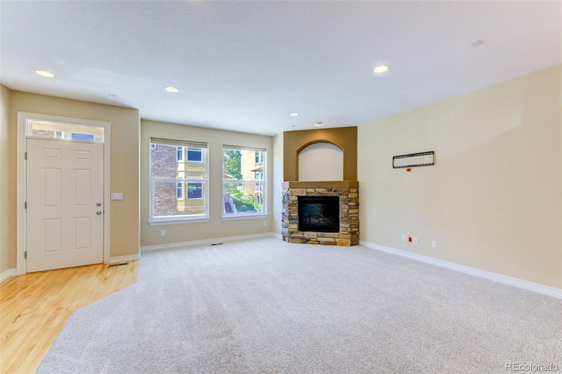832 Vernon Dr, Central City, CO 80427