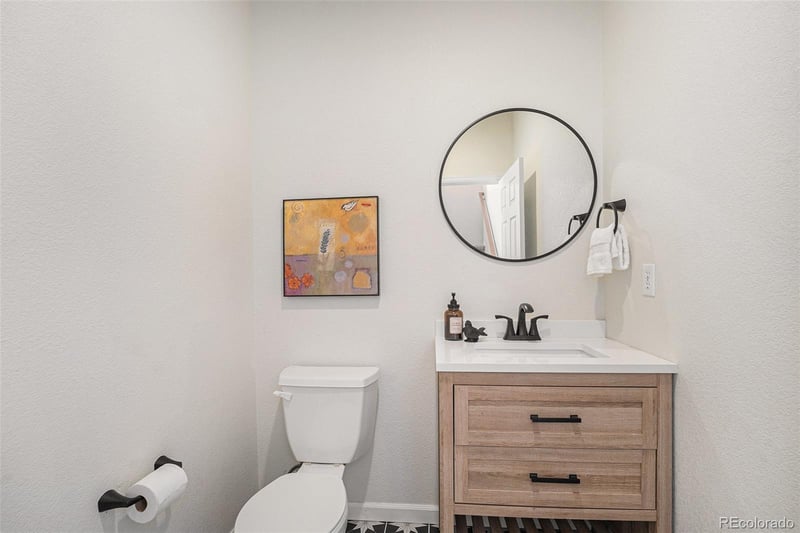 8381 E 29th Ave, Denver, CO 80238
