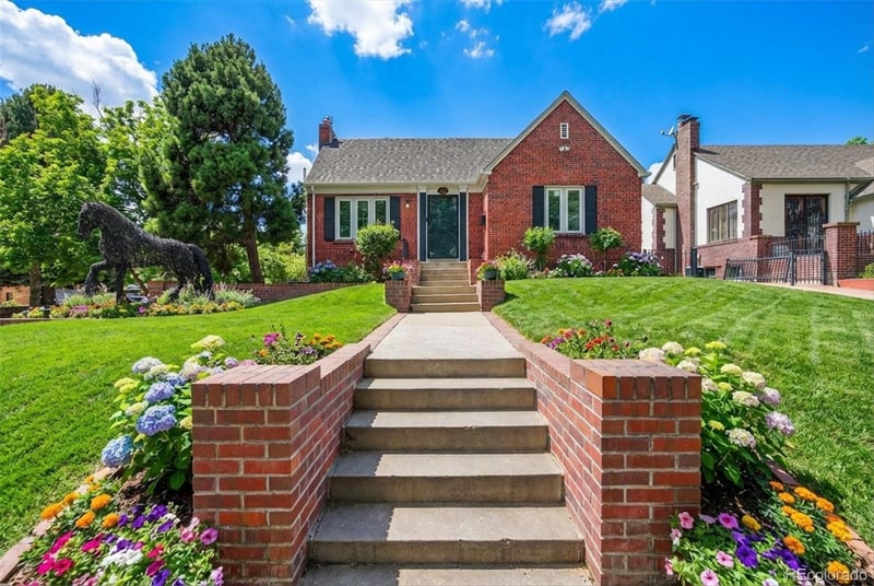1601 Ivanhoe St, Denver, CO 80220