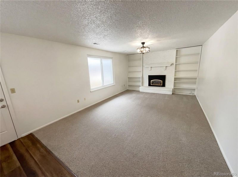 3856 S Bahama Way, Aurora, CO 80013