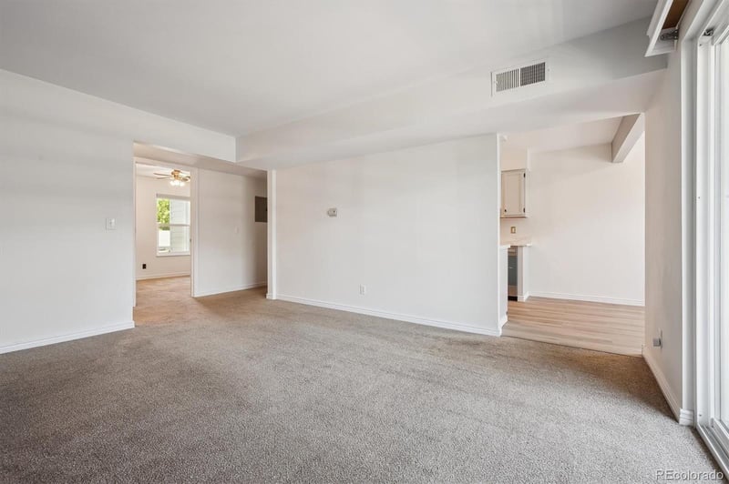 3141 S Tamarac Dr #206E, Denver, CO 80231