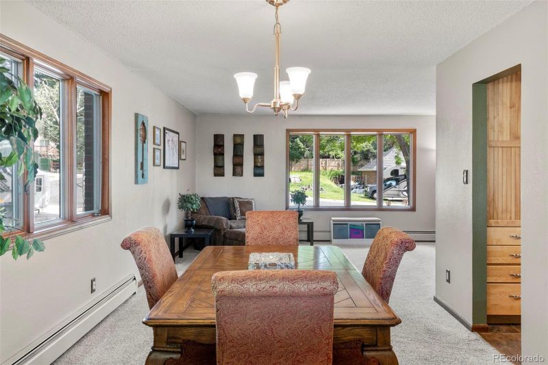 8571 W 71st Cir, Arvada, CO 80004