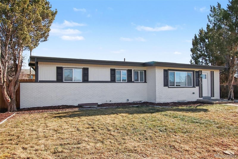 9100 Camenisch Way, Denver, CO 80260