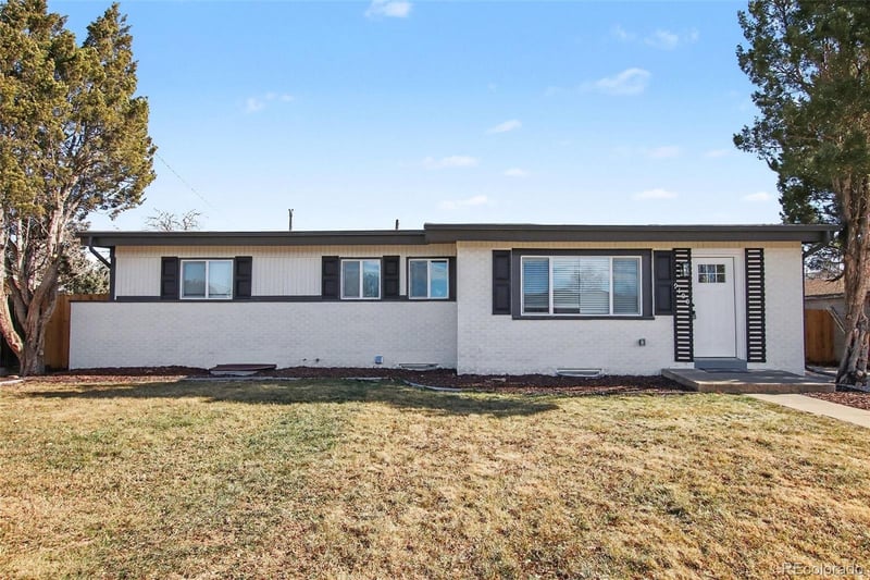 9100 Camenisch Way, Denver, CO 80260