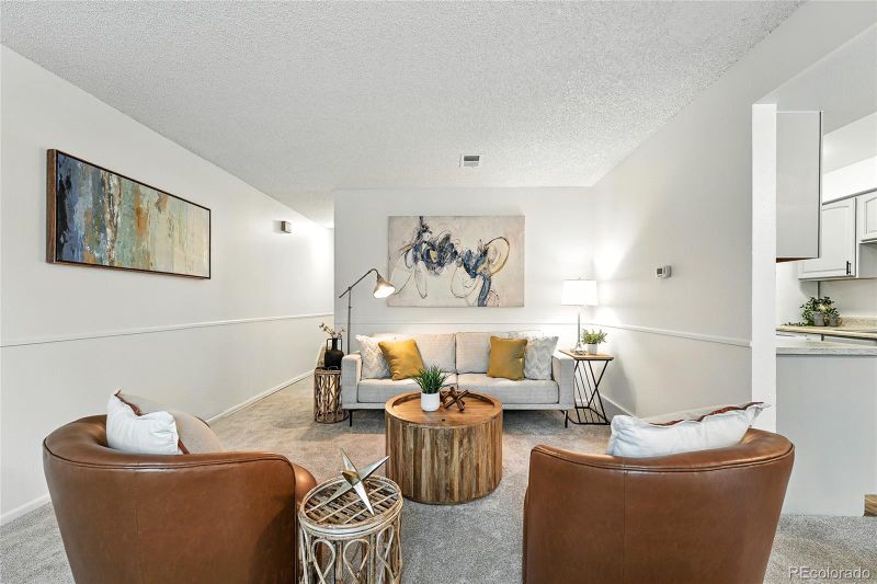 9857 Lane St, Thornton, CO 80260